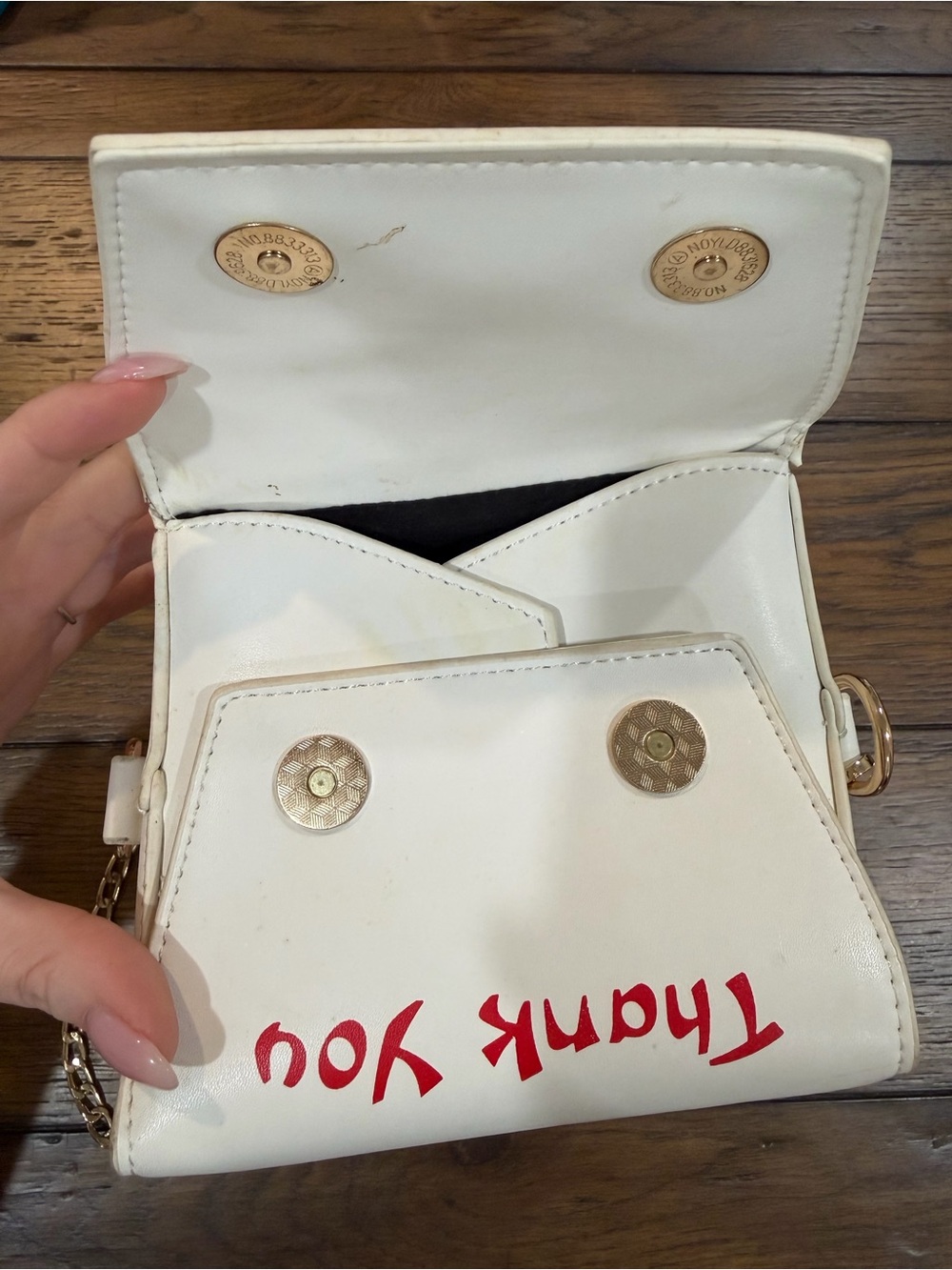 White Crossbody Chinese food Bag with Red Print and Gold Chain Strap - Picture 6 of 11